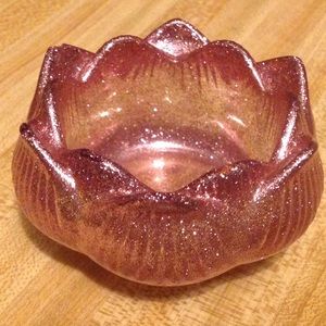 Lotus shaped tea light holders